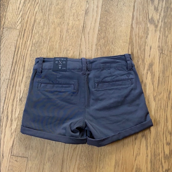 NWT American Eagle twill stretch midi short - Picture 2 of 6